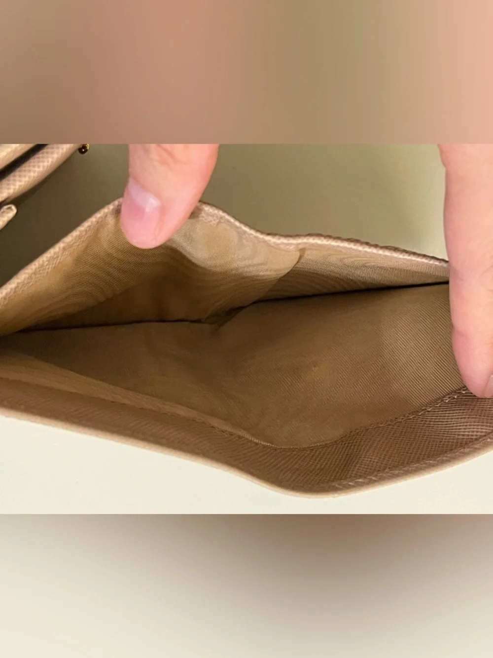 Prada Wallet Saffiano Learher - Picture 5 of 9